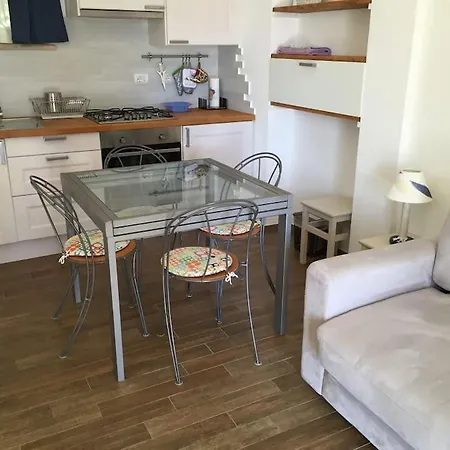 Villetta Singola Bilocale Con Giardino - - La Casetta Del Conero