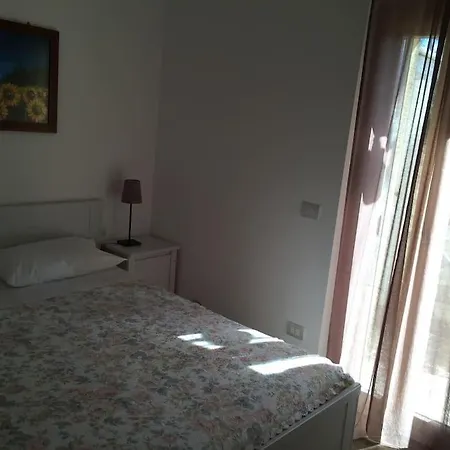 Villetta Singola Bilocale Con Giardino - - La Casetta Del Conero Sirolo